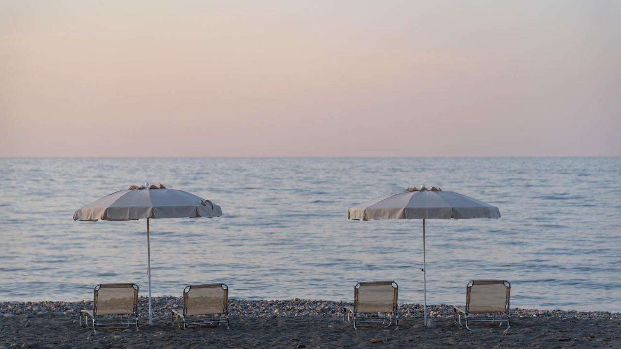 Athina Luxury Villa, With Pool & Walk To The Beach, By Thinkvilla La Canea Esterno foto